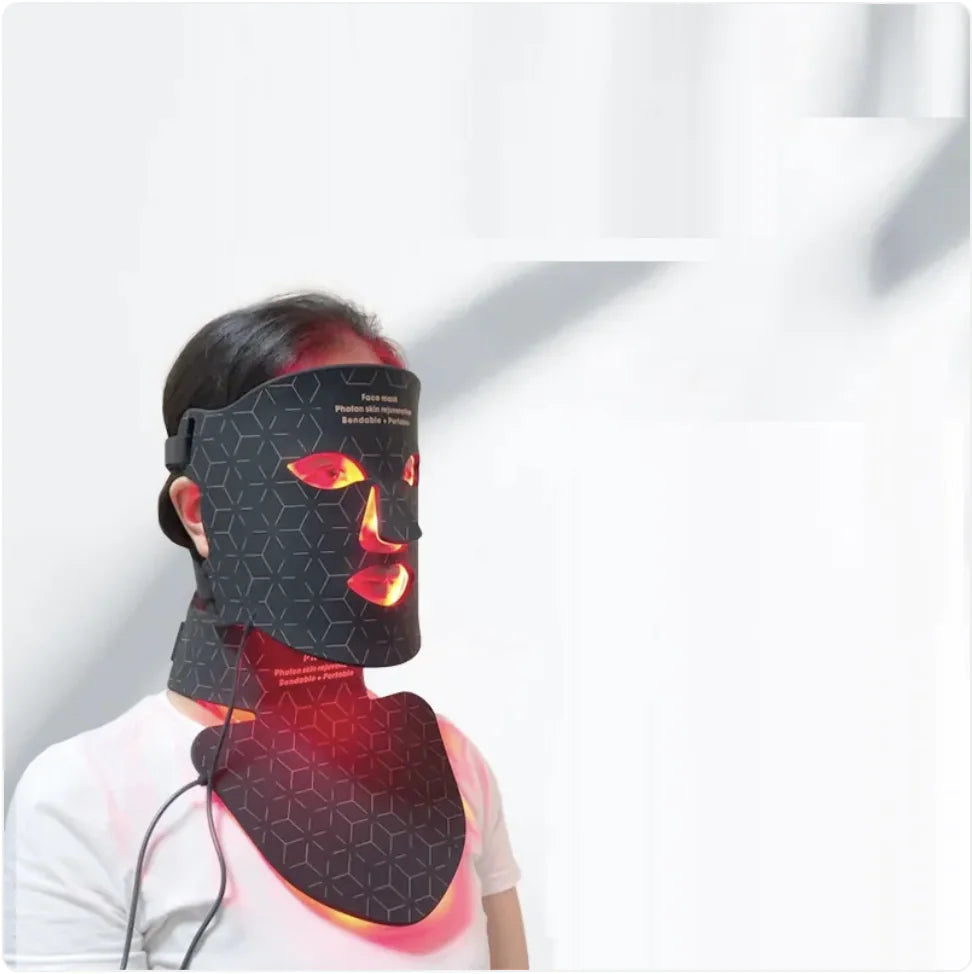 NEUVIÈRE LED Photon Therapy Face Mask